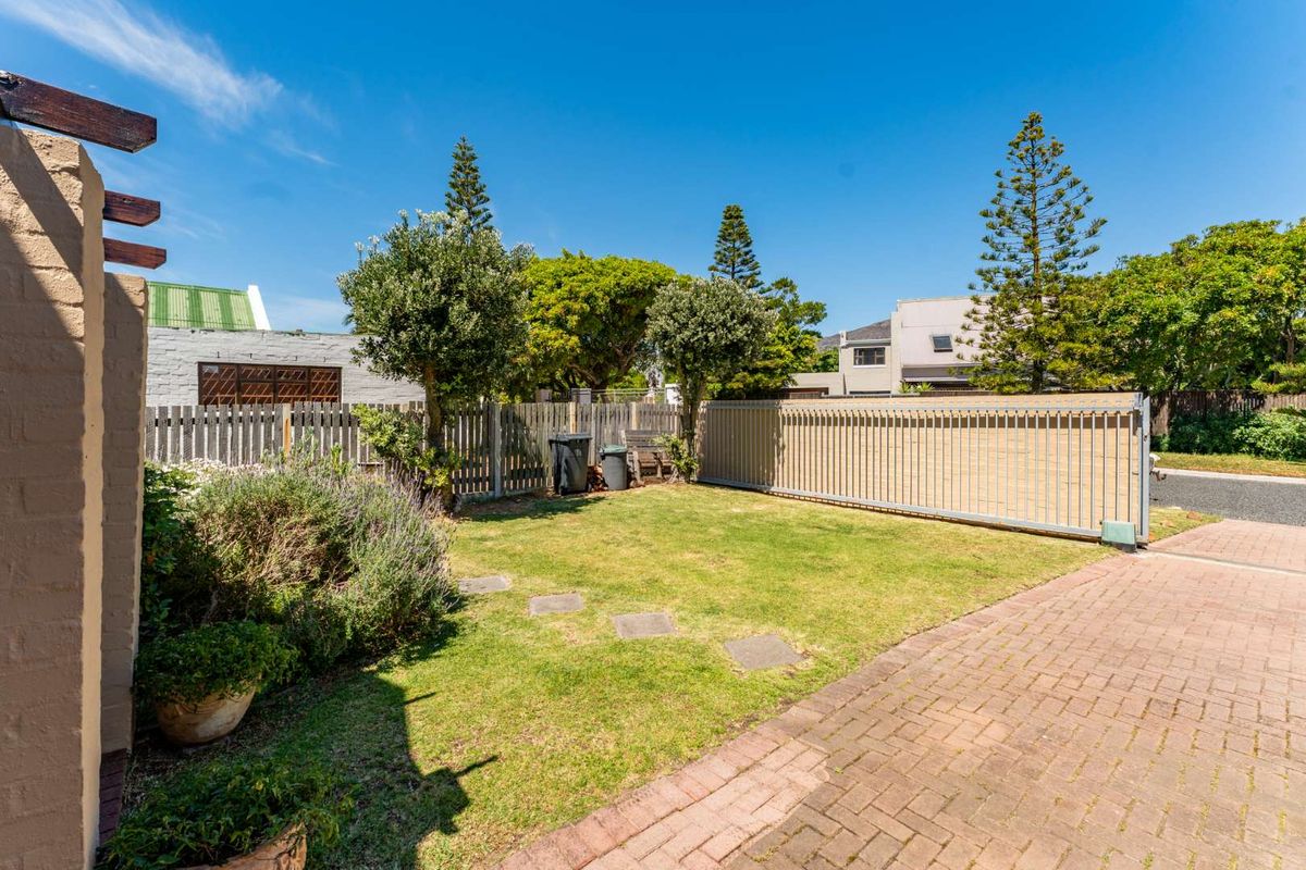 Home is where the heart is—and this one’s got plenty of it. - Photo 3