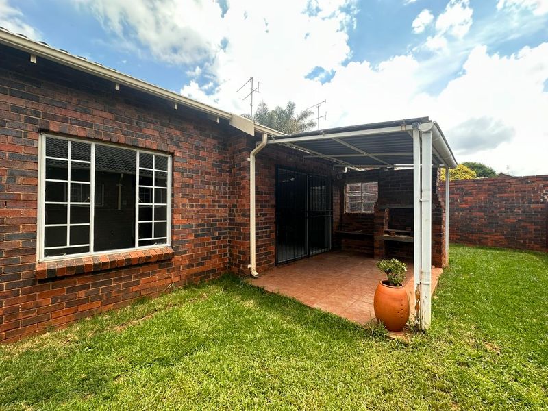 The Perfect First Home or Investment Opportunity - Photo 2