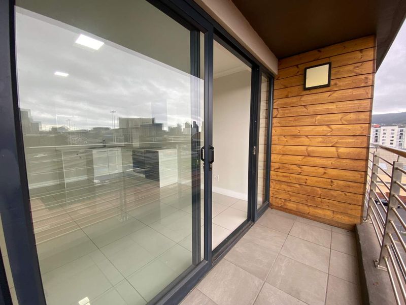 Chapel Towers - Zonnebloem: A Prime Investment Opportunity with No Transfer Duty - Photo 5