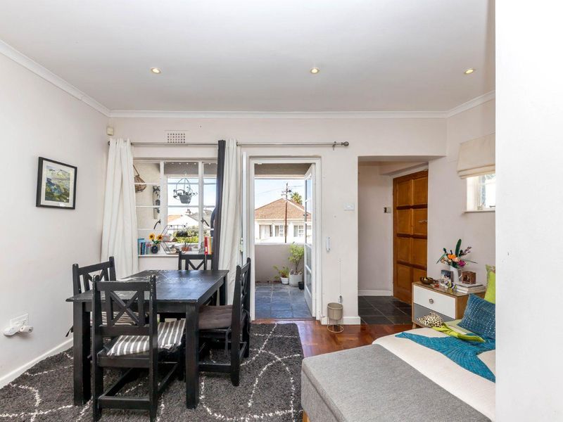 Find of the Season - Sundowner's Paradise with 2 Parkings - Photo 7