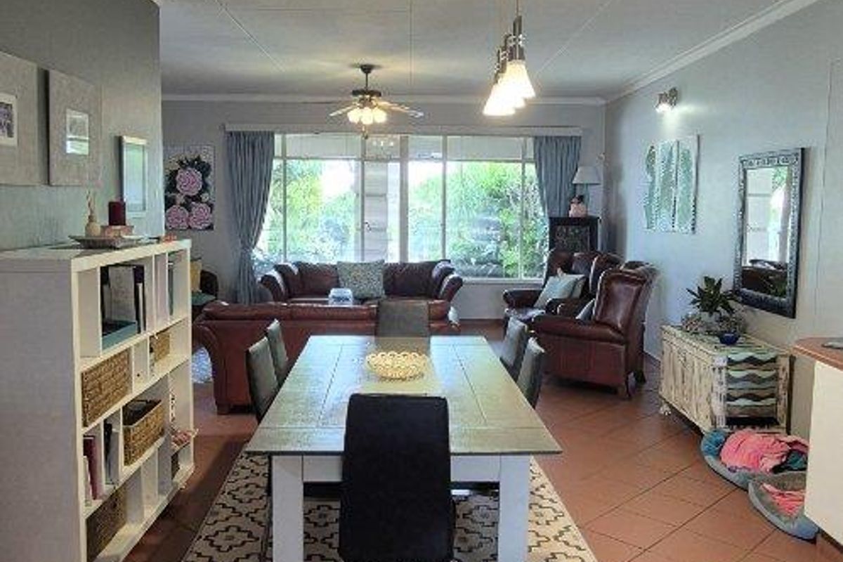 STUNNING FAMILY HOME FOR SALE IN ACADEMIA - Photo 5