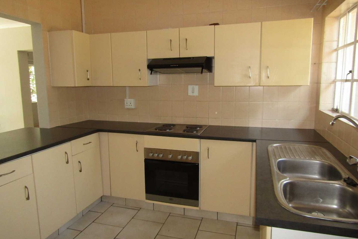 Charming Life Rights Home for the Elderly. - Photo 3