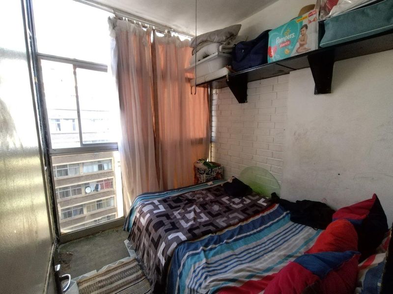 1 bedroom Apartment with Versatile Layout - Photo 4