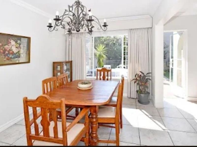 3 Bedroom immaculately renovated townhouse in Borrowdale drive - Photo 10