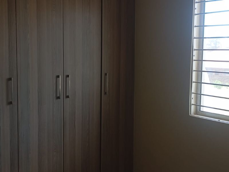 Two bedroom Townhouse in Mayberry Park - Photo 9