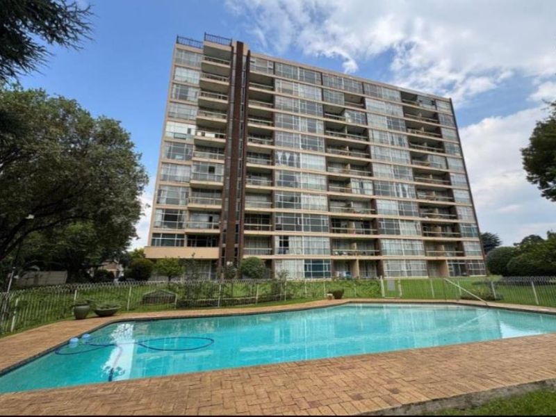 2 Bedroom Apartment for Sale - Photo 2