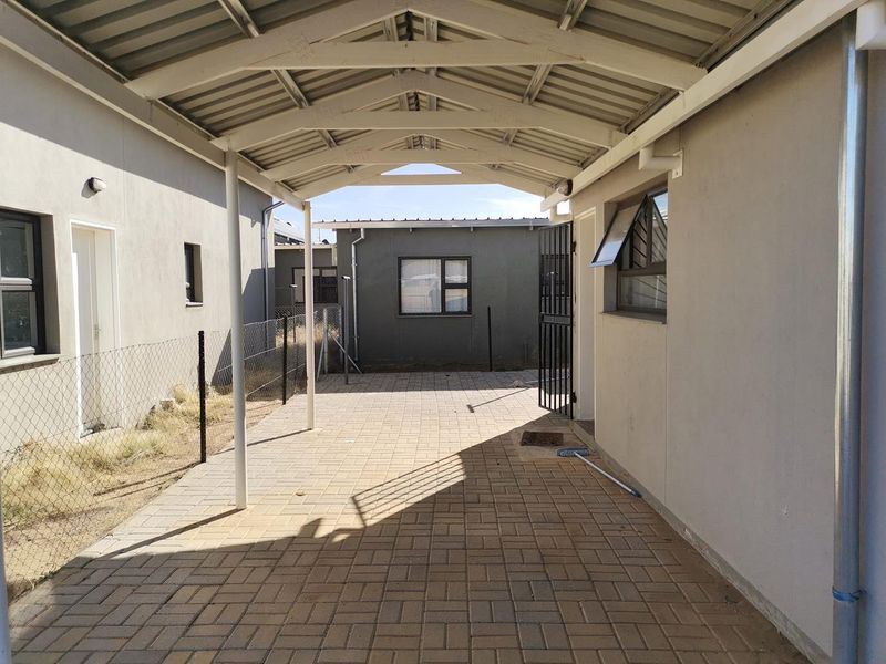 FREE STANDING HOUSE FOR SALE - Photo 6