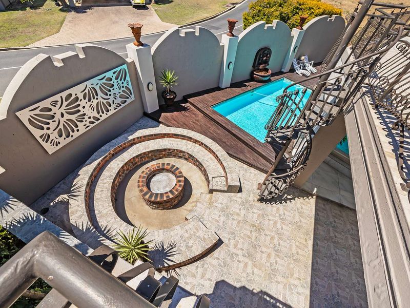 An Architectural Statement of Timeless Elegance & Elevated Living in Baronetcy Estate - Photo 7