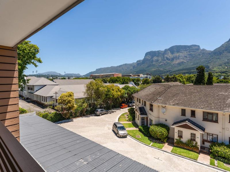 Modern 2-Bedroom Apartment with Mountain Views | The Chesterfield - Photo 9