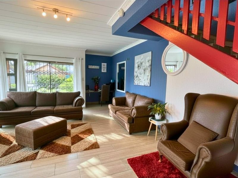 Pet-Friendly 3-Bedroom Family Apartment with Spacious Garden - Photo 4