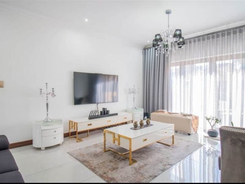 3 Bedroom House For Sale in Halfway Gardens - Photo 10