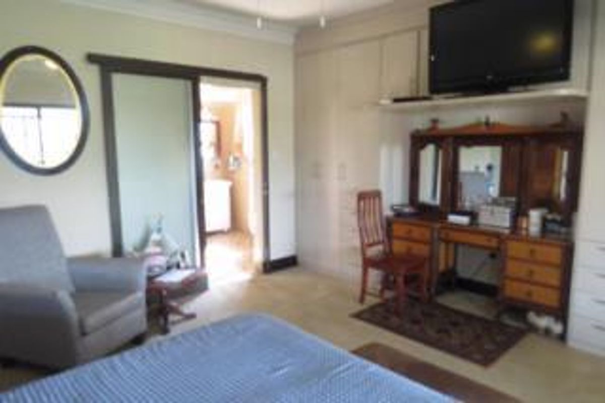 2 Bedroom 2 Bathroom House To Rent in Xanadu Lifestyle Estate  R 10 000 pm - Photo 5