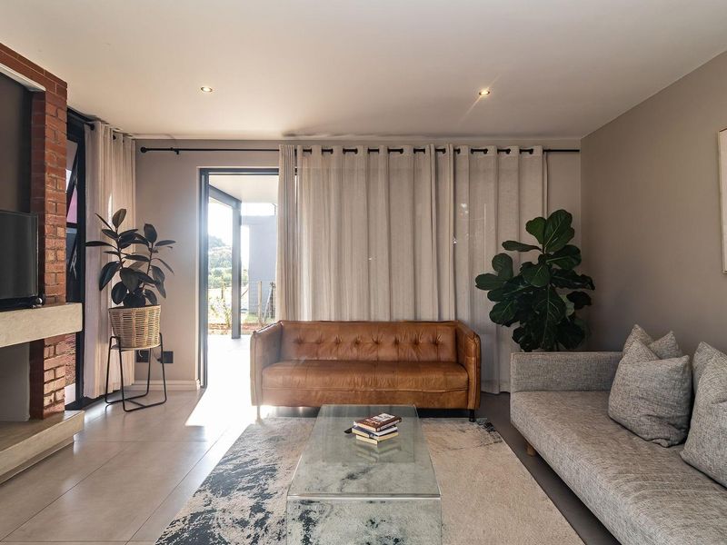Just move in Spacious 3 Bedroom house in Hillcrest - Photo 10