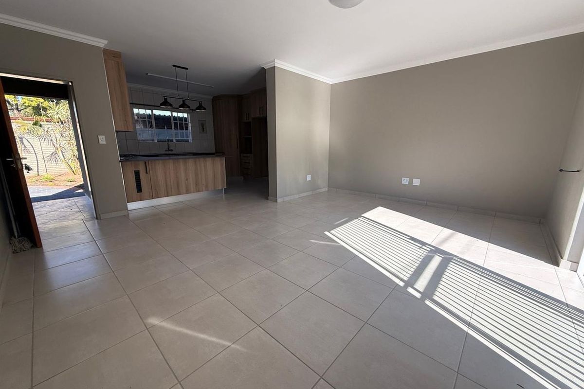 3 Bed, 1 bath  house in Villieria - Photo 5