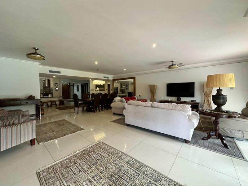 3 bedroom 3,5 bathroom apartment in Zimbali - Photo 4