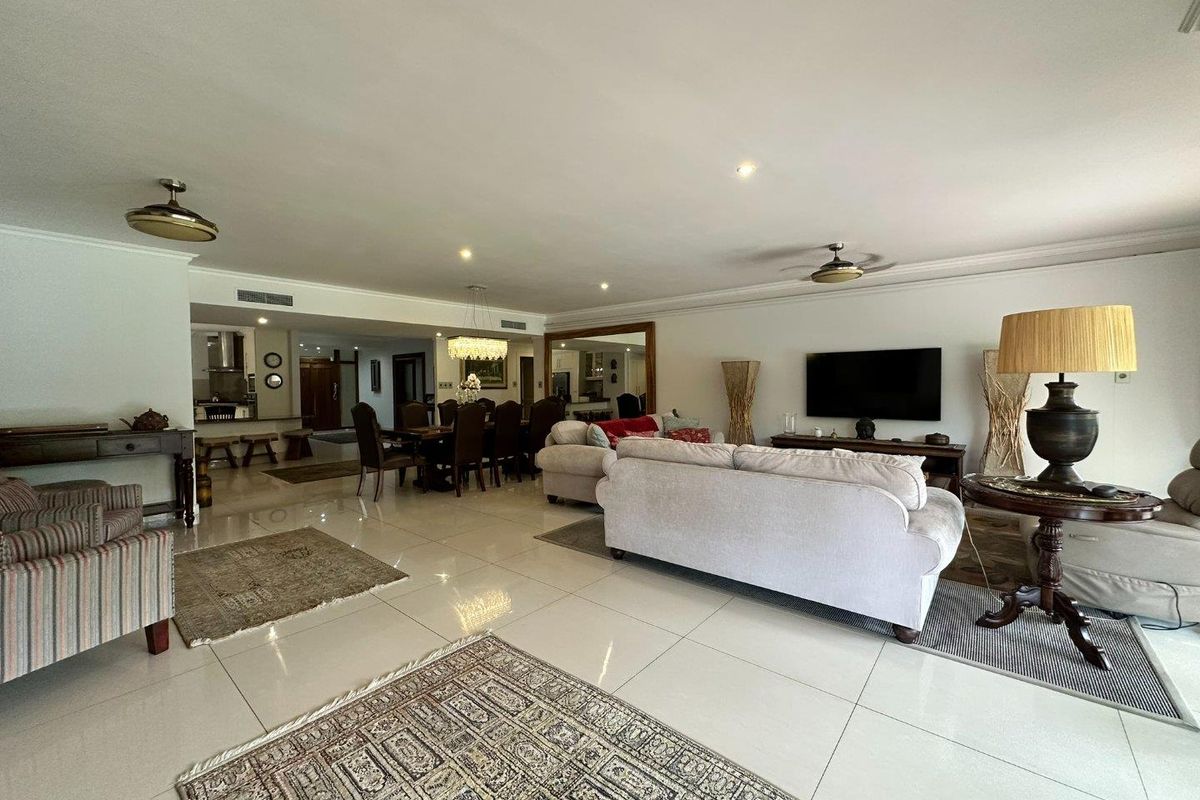 3 bedroom 3,5 bathroom apartment in Zimbali - Photo 4