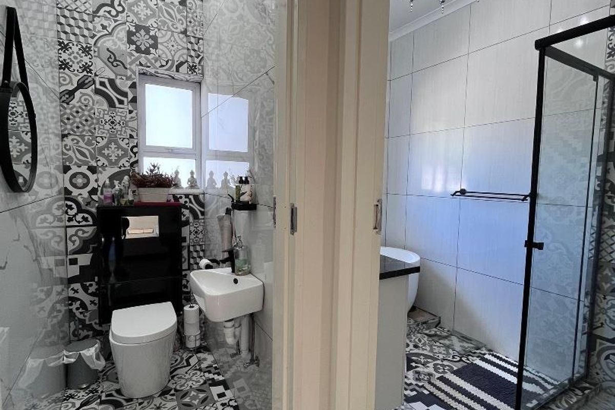 House For Sale In Eros - Photo 3