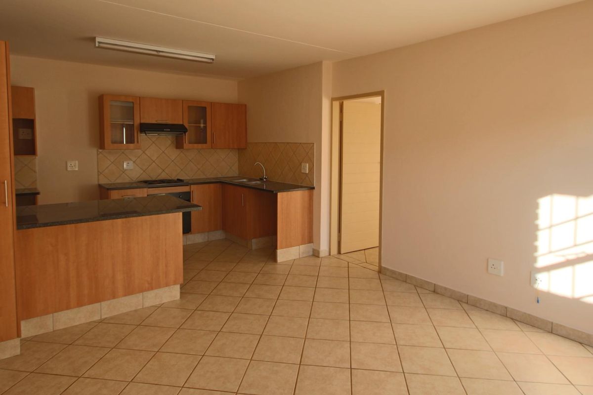Secure & Stylish Living: 1-Bed in Elardus Park! - Photo 3
