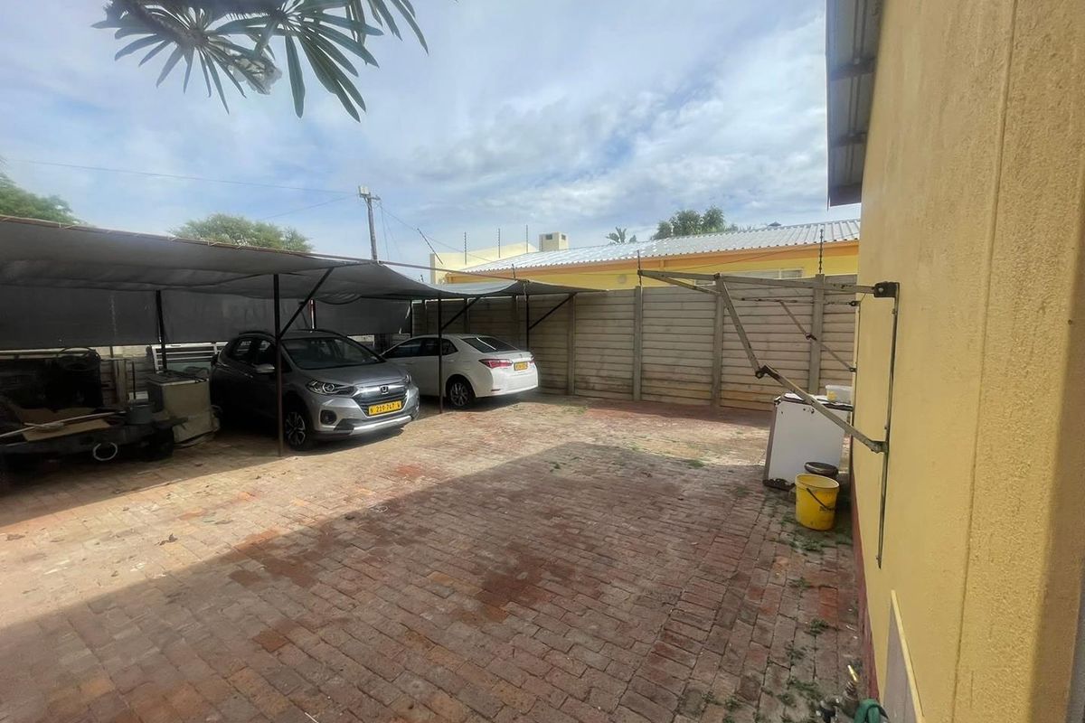 FOR SALE HOUSE IN ACADEMIA - Photo 2