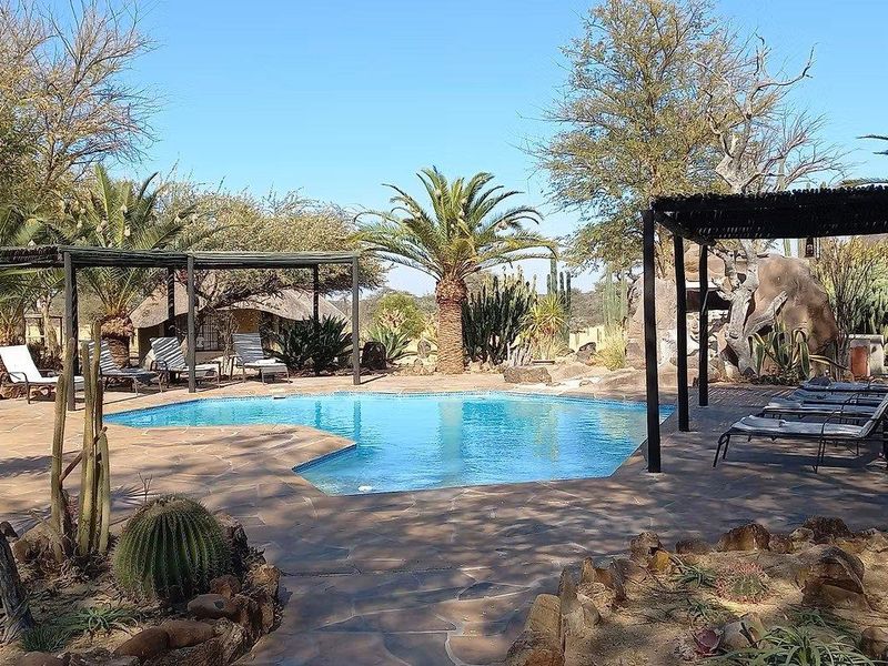 Safari Lodge close to Omaruru 5000 ha - Photo 3