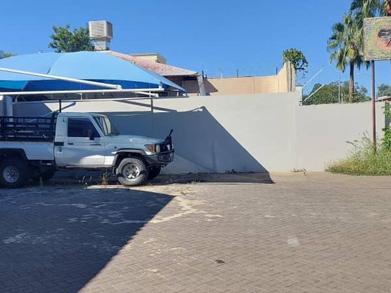 Versatile Business Hub: Two Buildings, Endless Possibilities! - Photo 5