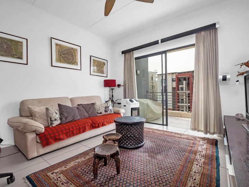 2 BEDROOM APARTMENT FOR SALE IN FOURWAYS - Photo 3