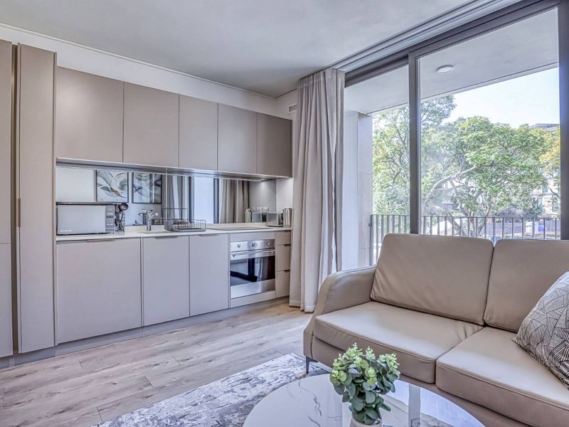 STUPENDOUS FULLY FURNISHED 1 BED APARTMENT IN NEW COMPLEX IN ROSEBANK - Photo 3