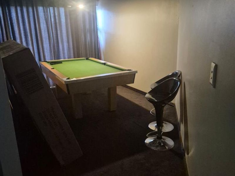 4 Bedroom House - Effingham Rd - Photo 8