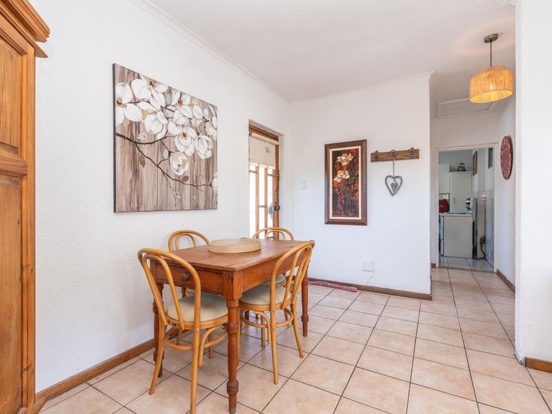 Tamboerskloof Gem with Garage - Photo 5