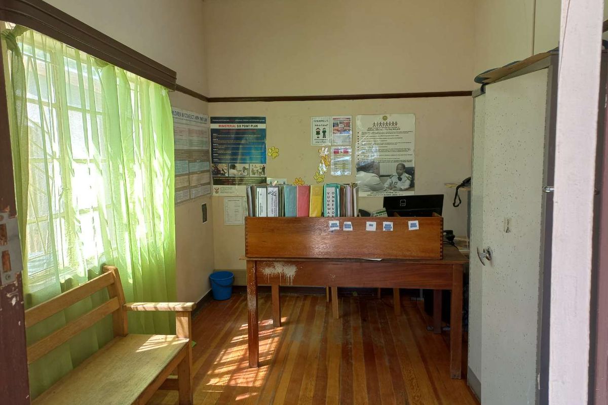 Golden investment opportunity with lots of possibilities!! - Photo 5