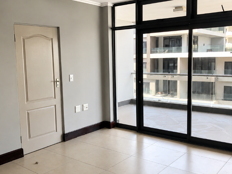 Modern 2 Bedroom/ 2 Bathroom Apartment for Sale - Photo 10