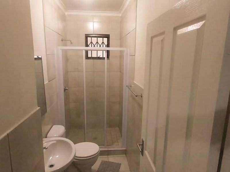 3 Bedroom House In Pomona Bel -Air Brentwwood Park - Photo 10