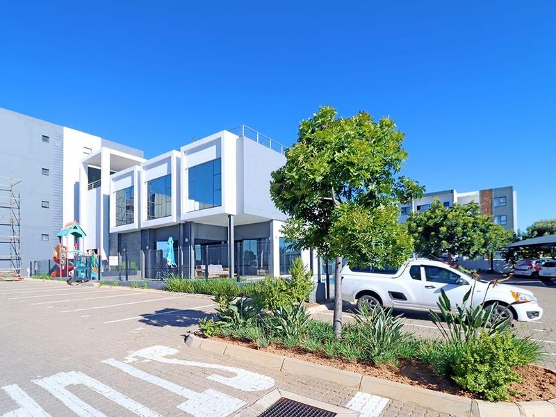 3bed 2 bath - Photo 3