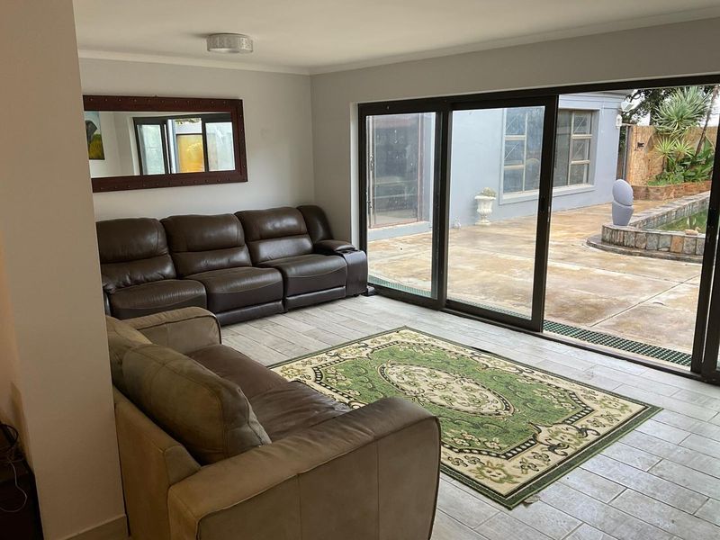 PRIME MULTI PURPOSE PROPERTY FOR SALE IN JOOSTENBERGVLAKTE - Photo 6