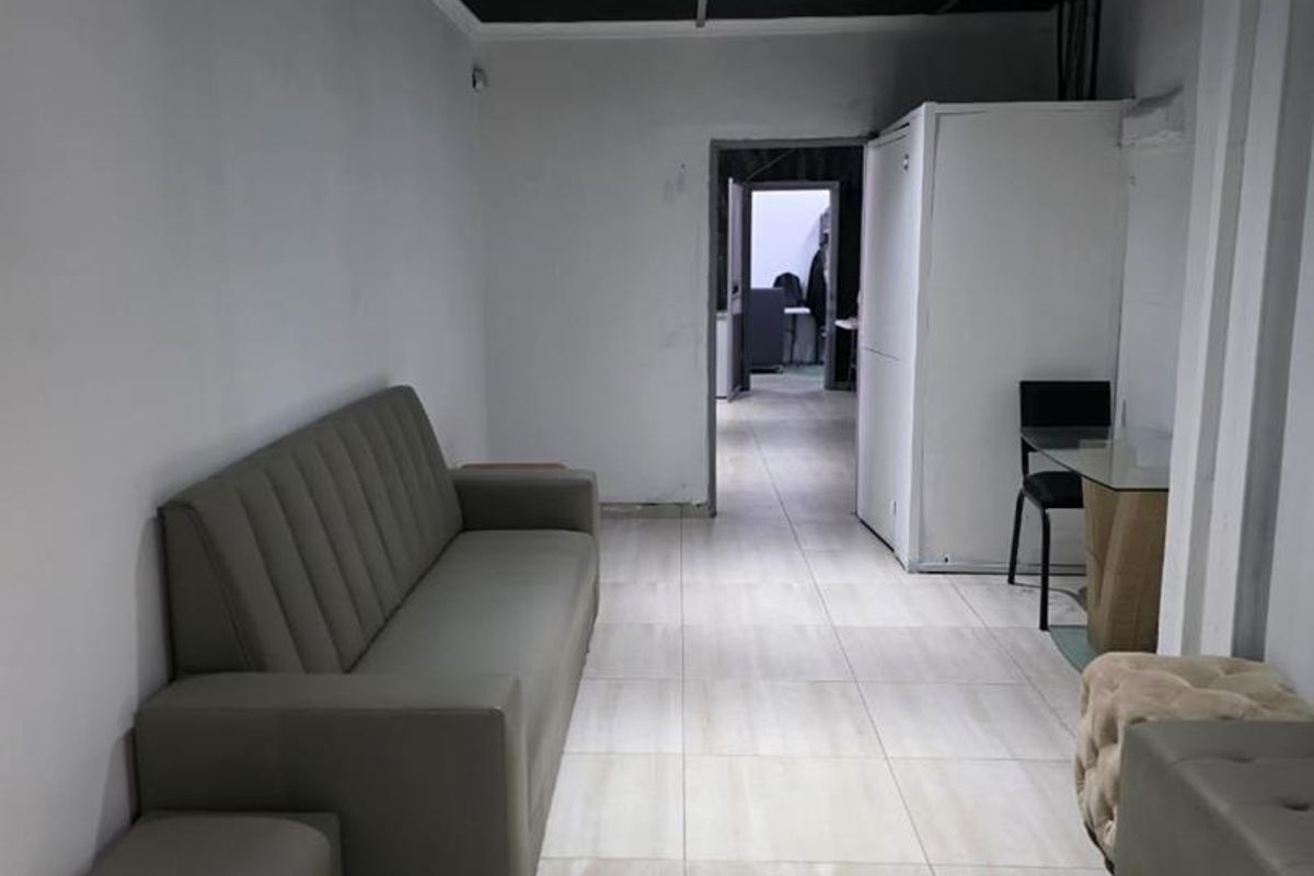 Southern Industrial Warehouse with Entertainment Space - Photo 5