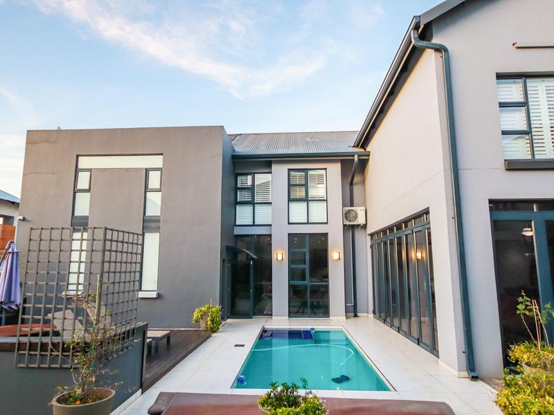 Magnificent home FOR SALE with endless views in The Hills Game Reverse - Photo 5