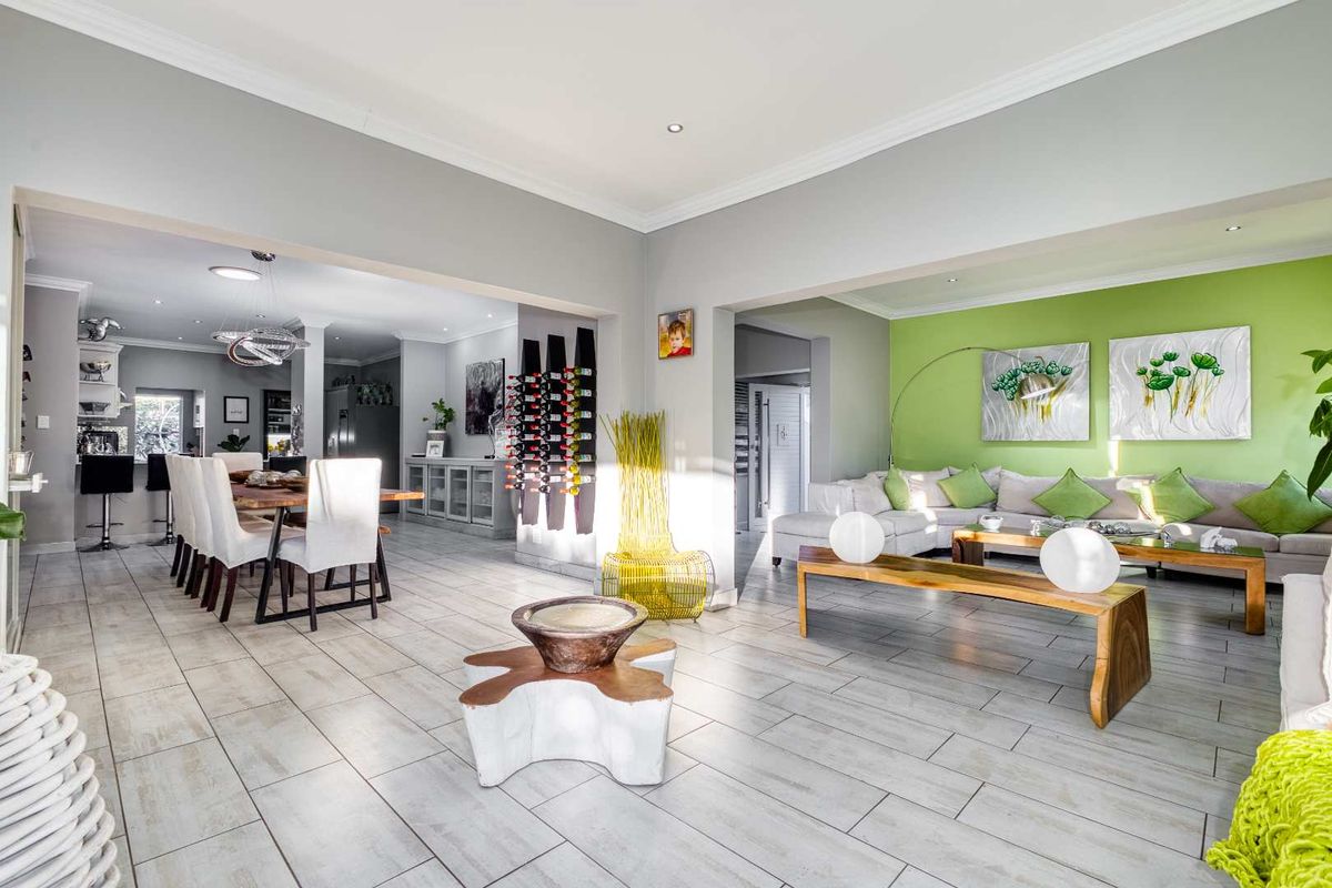 3 BEDROOM, 3 BATHROOM HOUSE FOR SALE IN DAINFERN RIDGE SECURE ESTATE - Photo 2
