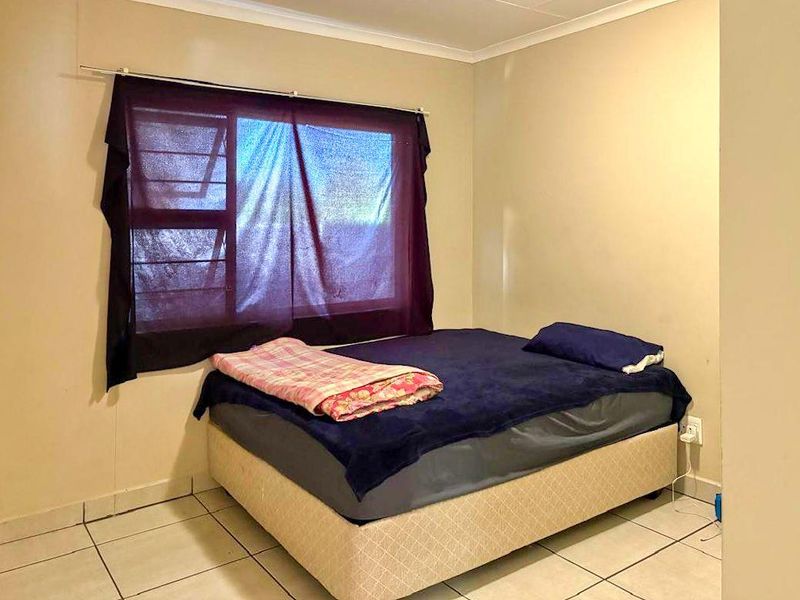 Orwetoveni, ext 3, Otjiwarongo:  Centrally located townhouse in Secure Complex - Photo 10