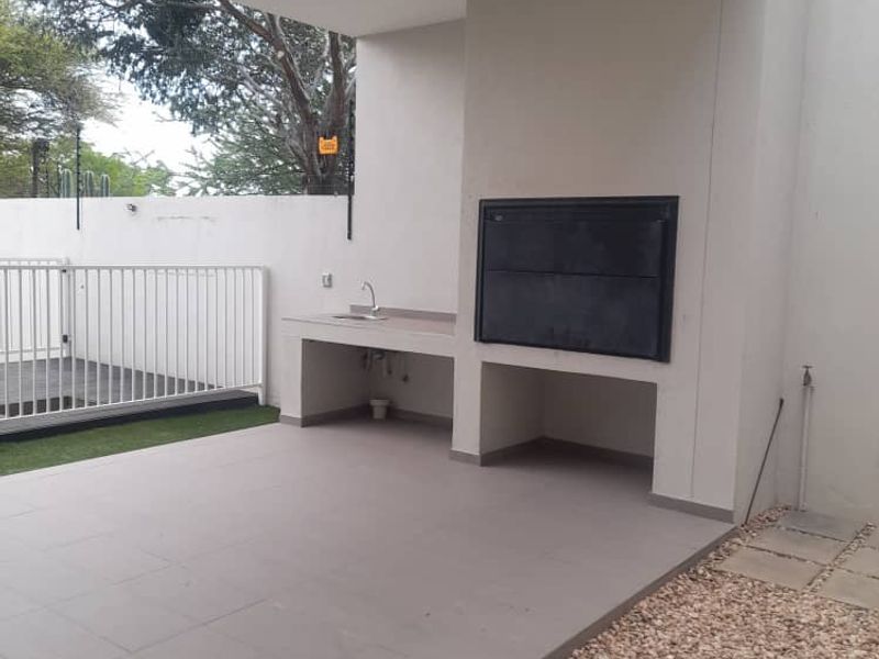 FOR SALE - Townhouse in upmarket Complex in Klein Windhoek - Photo 10