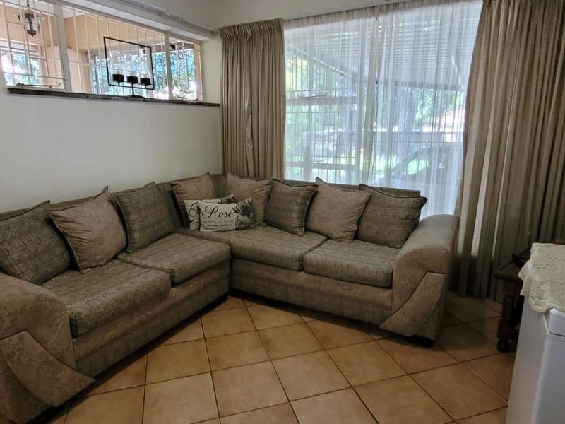 Dual-Living Potential in Randhart - Photo 8