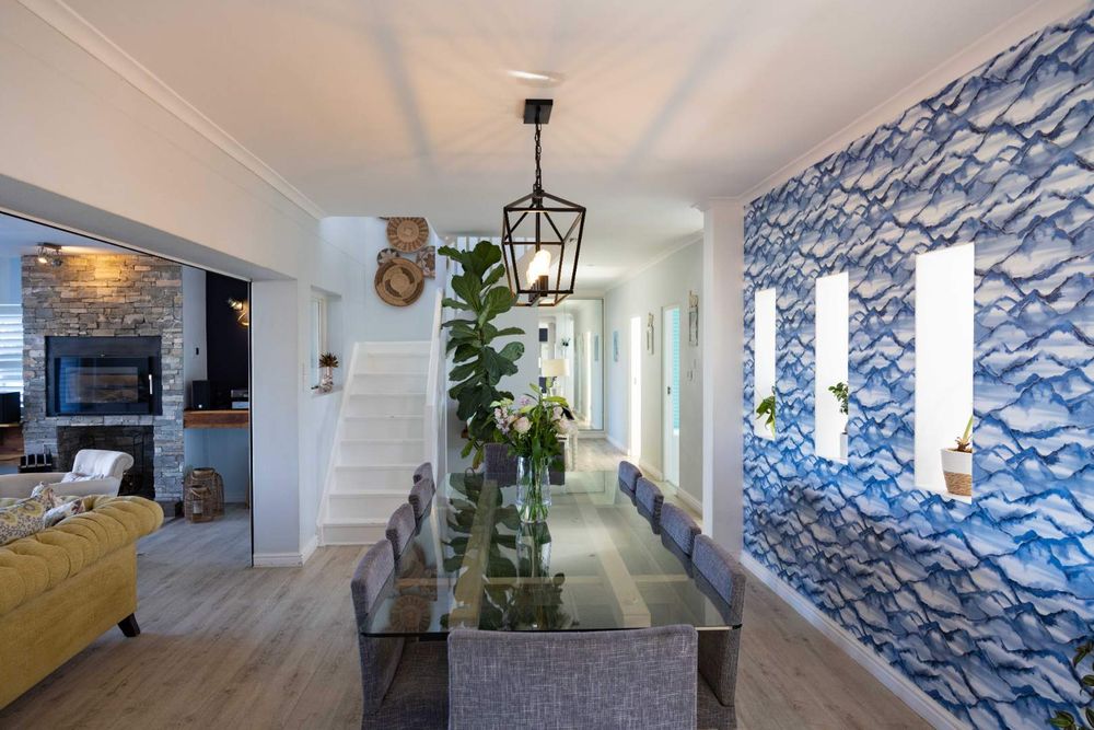 Open Plan Dining room