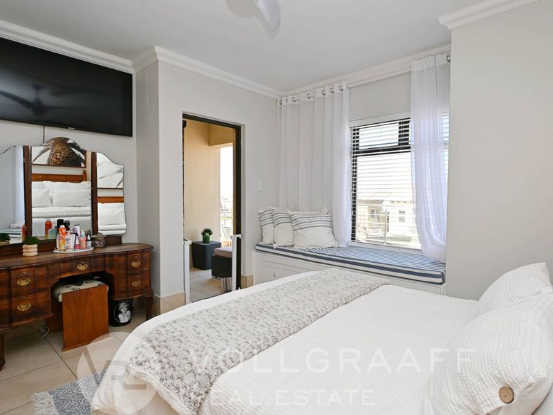 Life is better by the beach - Photo 9