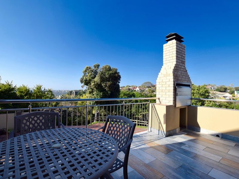 Top Billing Home! - Photo 2