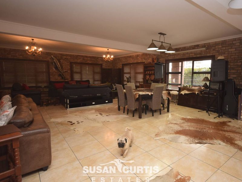 5 BEDROOM HOUSE FOR SALE IN EXT 11, VINETA NORTH - Photo 4