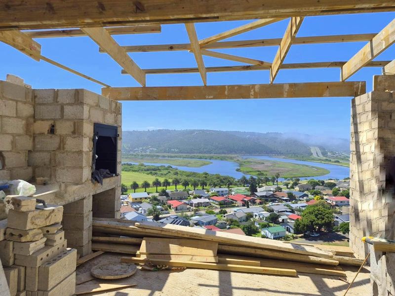 Discover Your 3-Bedroom Dream Home with Stunning Views - Photo 6