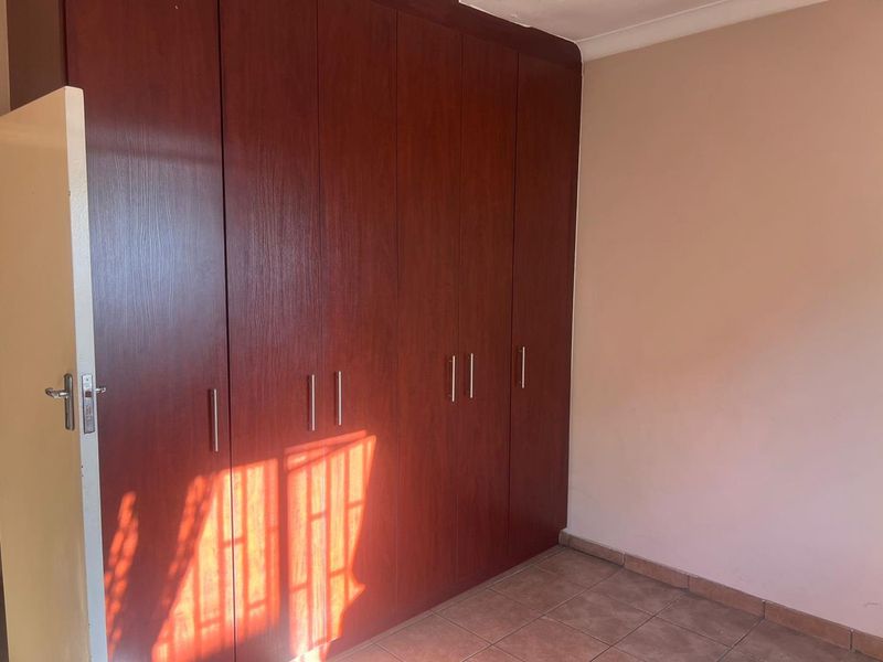 3 Bedroom House For Sale in Three Rivers - Photo 8