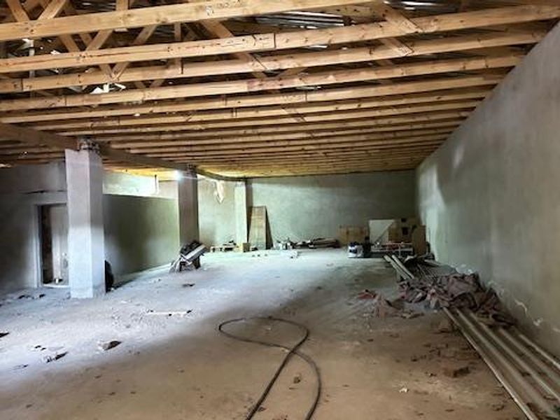 Rare Commercial Opportunity for Sale in the Heart of Valhalla - Photo 4