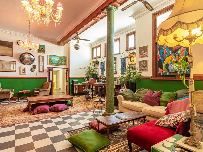 The Grand Old Lady – Woodstock - Photo 10