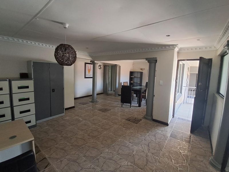 3 Bedroom Home,2 Cottages For Sale!! - Photo 5