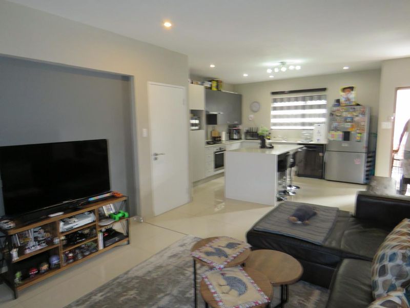 3 Bedroom house for rent in Sunset Villas - Photo 9